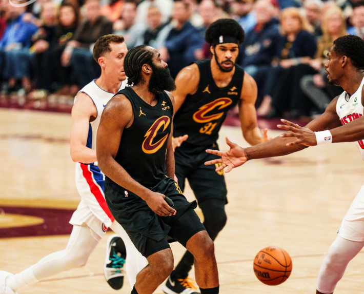 云开体育-4胜16负,3胜0负!东部进决赛难道这么简单?这次确实该轮到哈登